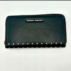 NWT Badgley Mischka Black & Gold Studded Long Wallet Logo Zip Around.